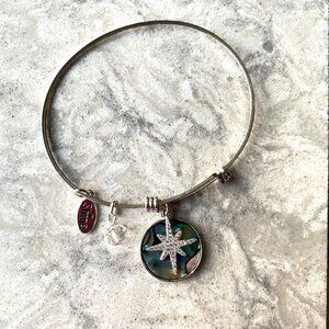 "Shine" Star Bracelet